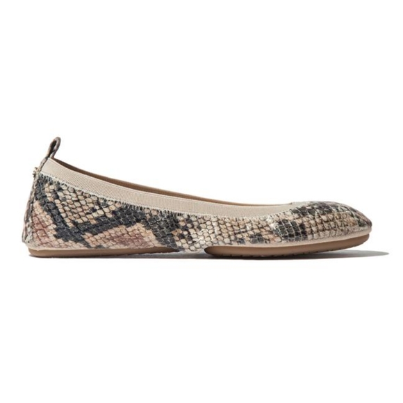 Beige snakeskin print foldable flats.